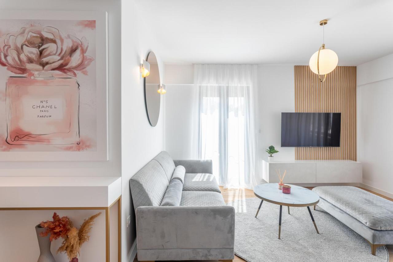 Adria Concept Boutique *